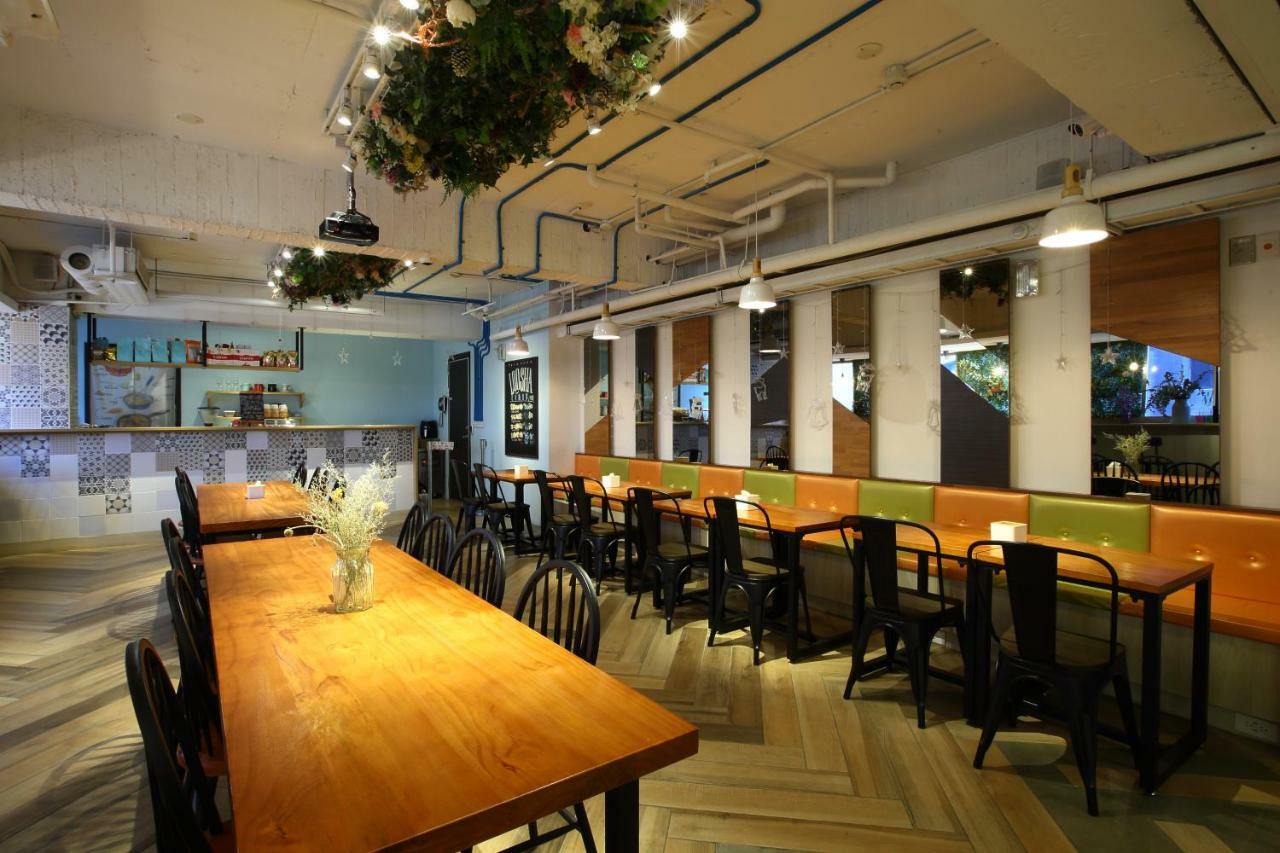 טאיצ'ונג Loosha Hostel מראה חיצוני תמונה