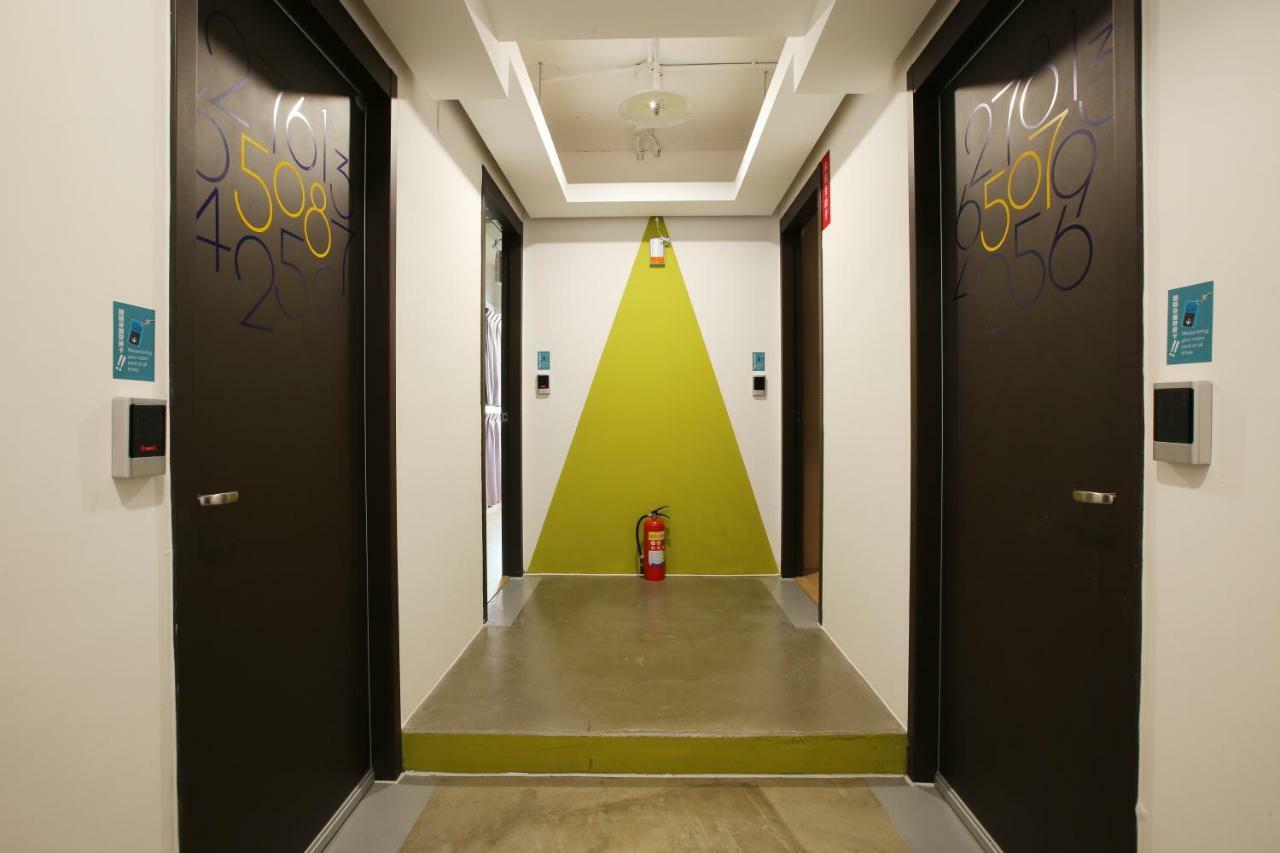 טאיצ'ונג Loosha Hostel מראה חיצוני תמונה