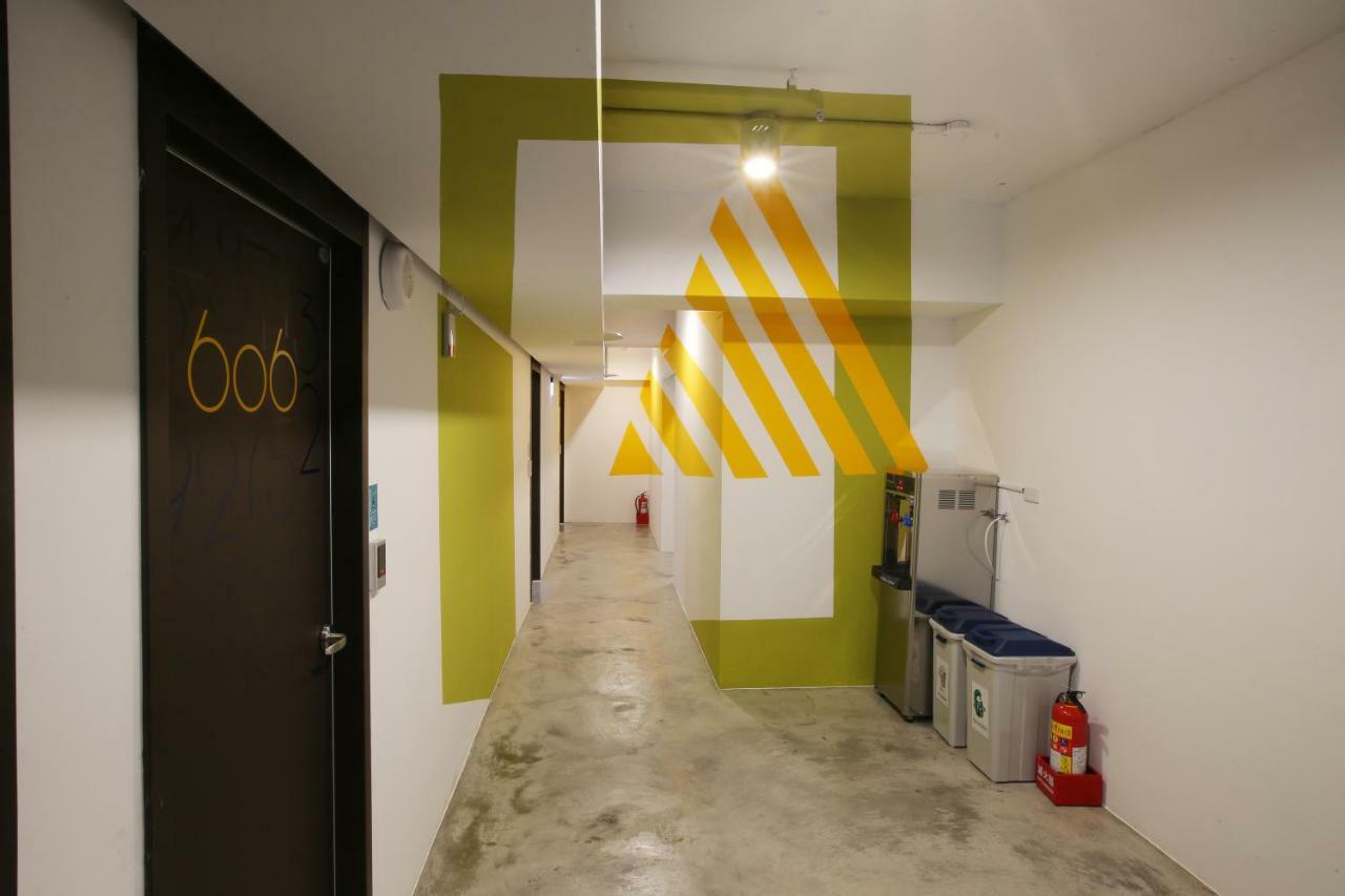 טאיצ'ונג Loosha Hostel מראה חיצוני תמונה